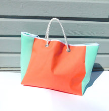 Load image into Gallery viewer, The Salty Tote in Honeydew