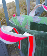 Load image into Gallery viewer, The Medium Waxed Canvas Tote