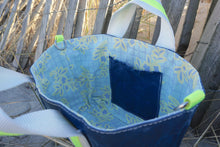 Load image into Gallery viewer, Blue Picnic Paisley Waxed Canvas Tote