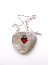 Load image into Gallery viewer, Heart Purse In Sterling