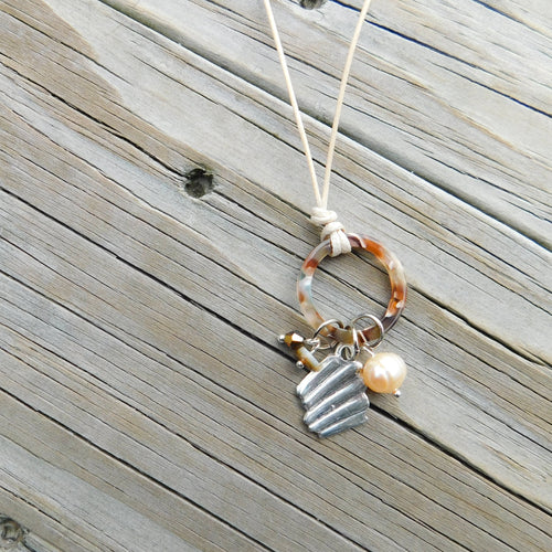 Scallop Shell Charm Necklace