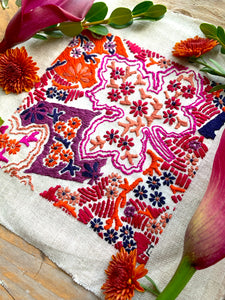 Modern Leaf Embroidery Kit